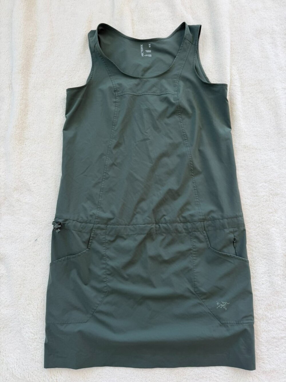 Arc'teryx - Contenta Dress - M - Dark Green